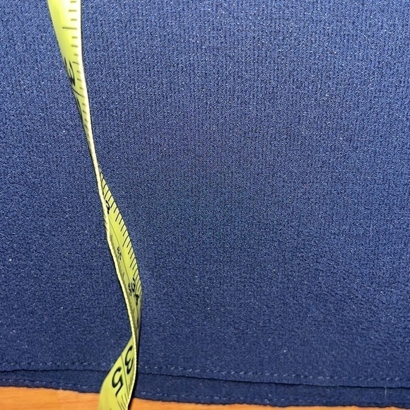 Forever 21 women’s navy blue dress Size Medium - Picture 7 of 8